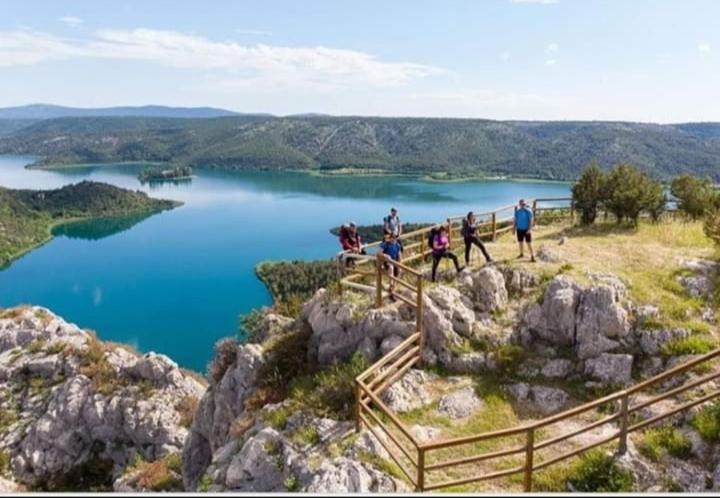 Hotel Krka Fairytale Little Castle à Skradin Extérieur photo