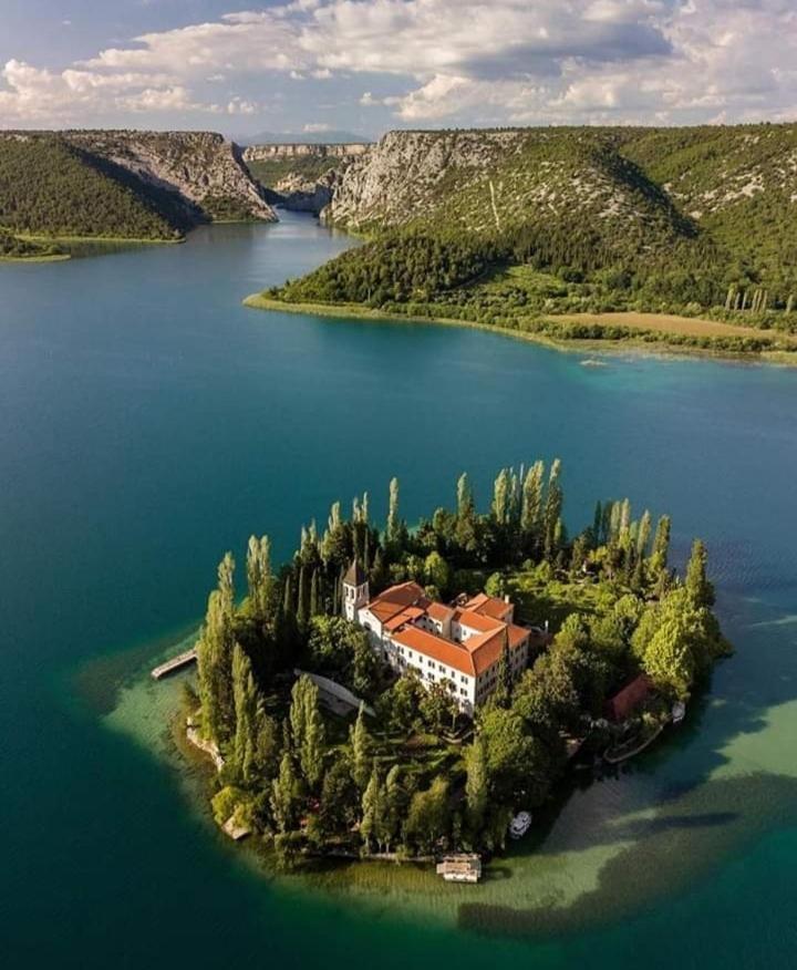 Hotel Krka Fairytale Little Castle à Skradin Extérieur photo