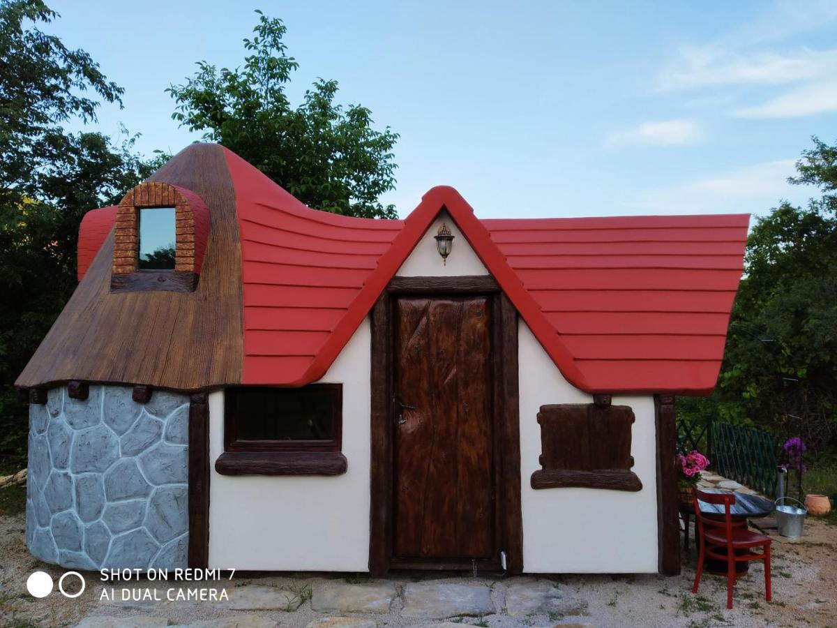 Hotel Krka Fairytale Little Castle à Skradin Extérieur photo
